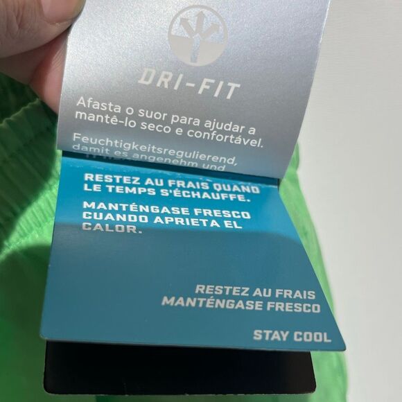 Nike Women's Green Dri-Fit Polka Dot Drawstring Athletic Shorts Size Large NWT - Picture 8 of 10